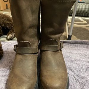 Frye Short Boots Size 10